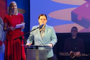 Na scenie prezydent Gdyni Aleksandra Kosiorek