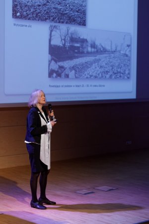 Maria Jolanta Sołtysik - 6. konferencja "Modernizm w Europie - modernizm w Gdyni" / fot. Alina Limańska-Michalska