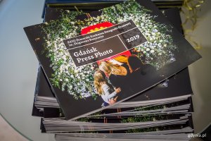 5 września w Ratuszu Staromiejskim w Gdańsku odbył się wernisaż wystawy oraz uroczystość wręczenia nagród XXIII Pomorskiego Konkursu Fotografii Prasowej Gdańsk Press Photo 2019 im. Zbigniewa Kosycarza // fot. Dawid Linkowski