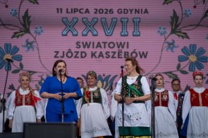 Gości XXVII Światowego zjazdu Kaszub&oacute;w powitała prezydent Gdyni Aleksandra Kosiorek 