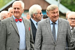 Jubileuszowe obchody przy symbolicznym obelisku i umieszczonym na cokole samolocie TS-8 Bies w Babich Dołach, fot. Michał Puszczewicz