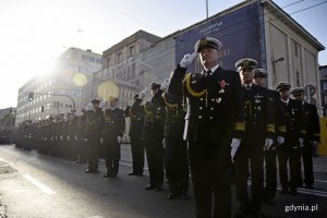 Na ulicach Gdyni odbył się capstrzyk poprzedzający Święto Marynarki Wojennej // fot. Paweł Kukla
