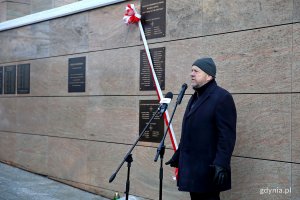 Na zdjęciu Marek Stępa, naczelnik Wydziału Ochrony Dziedzictwa, który zainicjował miejską akcję upamiętnienia bojowników o kształt polskich granic//fot. Przemysław Kozłowski