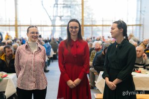 Wolontariuszki podczas gdyńskiej wigilii 