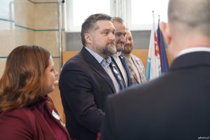 Na zdjęciu m.in.: prezydent Aleksandra Kosiorek, przewodniczący RMG Tadeusz Szemiot, wiceprezydent Tomasz Augustyniak i radny Gdyni Łukasz Strzałkowski