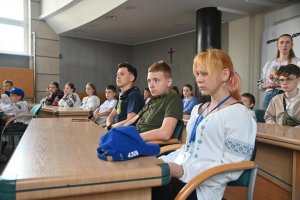 Dzieci i młodzież z Ukrainy z wizytą w gdyńskim magistracie (Fot. Zygmunt Gołąb)
