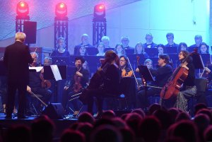 "Dekalog - dziesięć prostych słów" - koncert papieski w Gdyni // fot. Michał Puszczewicz