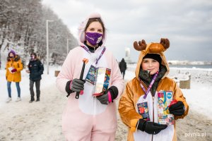 Wolontariusze na ulicach Gdyni podczas 29. finału WOŚP, fot. Karol Stańczak