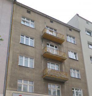 Kamienica mieszkalno-usługowa przy Skwerze Kościuszki 20