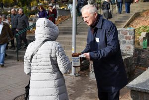 W Gdyni tradycyjnie odbywa się zbiórka pieniędzy na rzecz Hospicjum imienia św. Wawrzyńca, fot. M. Puszczewicz