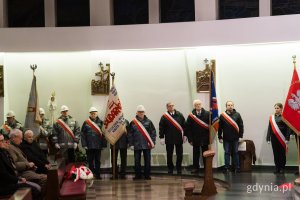 Przedstawiciele NSZZ „Solidarność” w kościele pw. Matki Bożej Nieustającej Pomocy i św. Piotra Rybaka