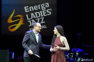 Mariusz Bzdęga gratuluje Mai Babyszce