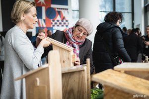 Rozdanie karmników i budek lęgowych dla ptaków z konkursu „Zapraszamy ptaki do Gdyni” w Muzeum Miasta Gdyni, fot. Kamil Złoch