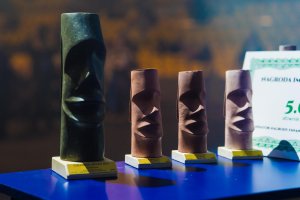 Statuetki Kolos&oacute;w (fot. Paweł Budziński)