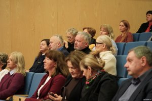 Uczestnicy spotkanie z kadrą zarządzającą gdyńską oświatą