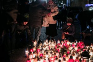 Mieszkańcy Trójmiasta w poniedziałek pożegnali prezydenta Gdańska Pawła Adamowicza, fot. Karol Stańczak