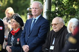 Senator Sławomir Rybicki. Dzień Polskiego Państwa Podziemnego – uroczystości z okazji 86. rocznicy jego utworzenia pod Pomnikiem Armii Krajowej w Gdyni (fot. Michał Puszczewicz)