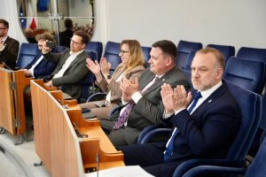 Na zdjęciu m.in.: poseł Jacek Karnowski i dyrektor Urzędu Miasta Gdyni, sekretarz miasta Łukasz Kobus (fot. Konrad Kędzierski / kakenski.pl - Film i Fotografia)