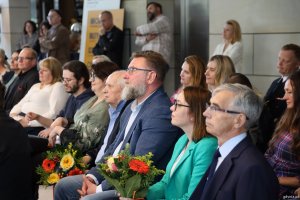 Uczestnicy uroczystości w Muzeum Miast Gdyni