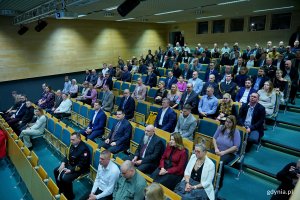 Uczestnicy gali honorującej dawc&oacute;w krwi z regionu