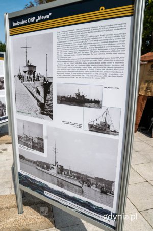 Tablica historyczna 