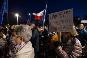 Wiec "Gdynia zostaje w Unii Europejskiej" na skwerze Kościuszki. Fot. Przemysław Kozłowski