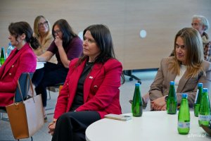 Mariola Śrubarczyk- Cichowska &ndash; wiceprzewodnicząca Rady Miasta Gdyni podczas posiedzenia Gdyńskiej Rady Dialogu Gospodarczego