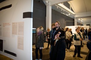 Wernisaż otwarcia wystawy "Rozproszenie. Emigracja Marca'68", fot. Renata Dąbrowska  