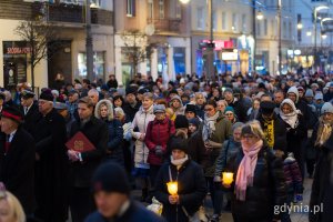 Gdyńska Droga Krzyżowa przeszła ulicami miasta 