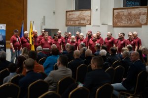 Męski Ch&oacute;r Szantowy &bdquo;Zawisza Czarny&rdquo; (fot. Jacek Sowa)