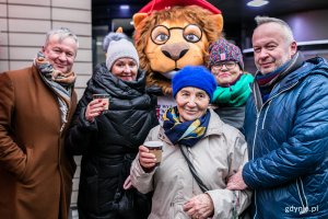 Toast gorącą czekoladą wzniosła m.in. radna miasta Elżbieta Raczyńska // fot. Karol Stańczak