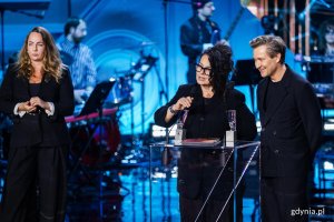 Katarzyna Sobańska i Marcel Sławiński nagrodzeni za scenografię do filmu &bdquo;Ojczyzna" (fot. Karol Stańczak)