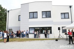 budynek i ludzie