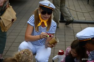 27 czerwca odbyło się pierwsze spotkanie z cyklu „Chodźcie na plac Kaszubski” skierowane do dzieci, młodzieży i dorosłych // fot. Michał Puszczewicz