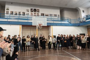 Uczestnicy wernisażu &bdquo;Sny o Gdyni&rdquo;