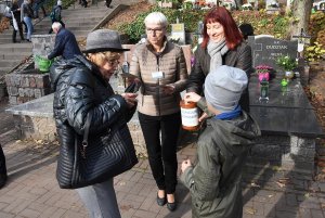 W Gdyni tradycyjnie odbywa się zbiórka pieniędzy na rzecz Hospicjum imienia św. Wawrzyńca, fot. M. Puszczewicz