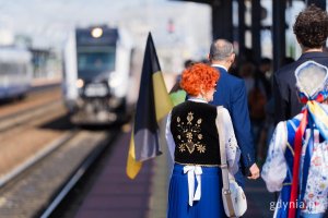 Kaszubi przyjeżdżali z całego regionu m.in. pociągami Transcassubia z Helu oraz Chojnic (fot. Paweł Budziński)