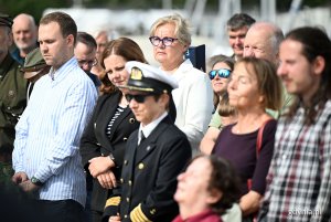 Na zdjęciu m.in. prezydent Gdyni Aleksandra Kosiorek, radna Teresa Bysewska, radny Norbert Anisowicz (fot. Michał Puszczewicz)