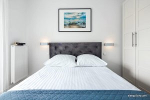 Sypialnia w obiekcie Sleepy3city - Apartament Batorego 9