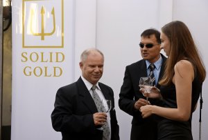 Ekipa filmowa podczas pracy na planie „Solid Gold” na Darze Pomorza, fot. Kamil Złoch