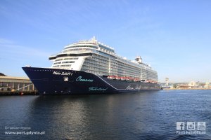 Mein Schiff 1 / fot. Tadeusz Urbaniak Port Gdynia