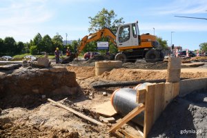  Od poniedziałku, 3 czerwca ruch na skrzyżowaniu ulicy płk. Dąbka z Trasą Kwiatkowskiego zostanie przywrócony w szerszym, niż dotąd planowano zakresie, fot. Jan Ziarnicki. 