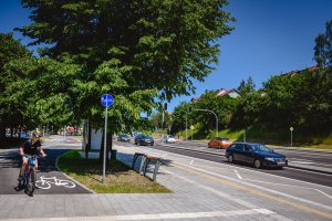 Rozbudowana ulica Eugeniusz Kwiatkowskiego i droga dla rowerów// fot. T.Kamiński