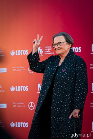 Czerwony dywan przed galą 46. FPFF w Gdyni - Agnieszka Holland, fot. Kamil Złoch