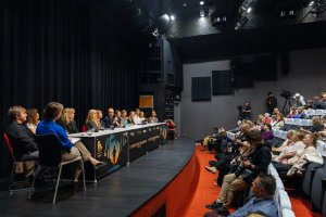 Ekipa filmu „Simona Kossak” podczas konferencji prasowej