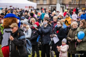 Mieszkańcy uczestniczący w koncercie na placu Grunwaldzkim // fot. Karol Stańczak