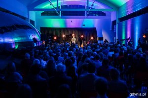 kadr z koncertu w muzeum