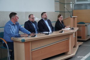 Na zdjęciu od lewej: Paweł Korycki, Mariusz Bzdęga, Tadeusz Szemiot i Aleksandra Kosiorek (fot. Karolina Szypelt)
