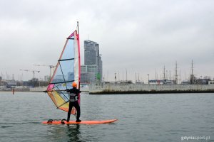 Piotr Dudek podczas wyjścia na wodę 17 lutego 2023 roku // fot. Marek Urbaniak