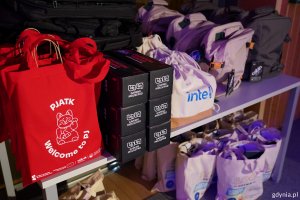 Torby z nagrodami dla laureat&oacute;w